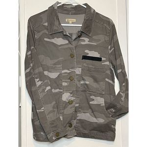 Democracy Camo Shacket Size Small EUC